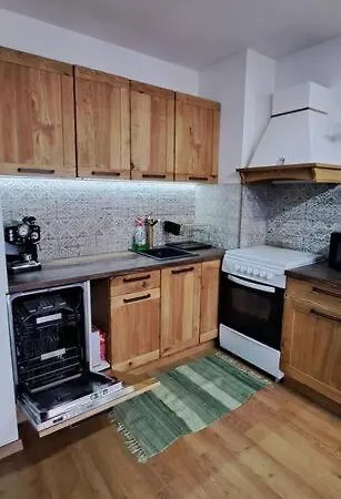 гигови Apartamento *